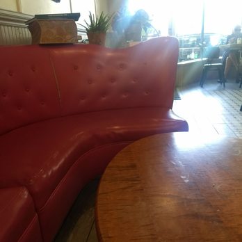 Rifrullo - Swanky couch - Cafes Near Me - Brookline, Massachusetts Rifrullo - Swanky couch - Cafes Near Me - Brookline, Massachusetts