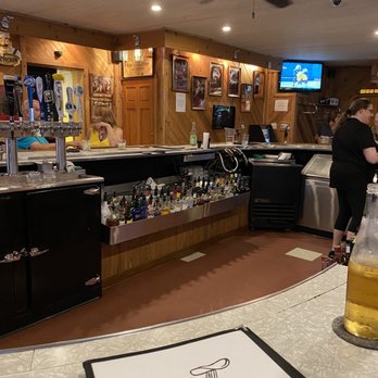 North Lake Inn - Old skoool - Pizza Near Me - North Lake, Wisconsin