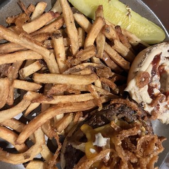 The Brick House Grill - Tumbleweed Burger and Chicken Tumbleweed Wrap - American Near Me - Orwigsburg, Pennsylvania The Brick House Grill - Tumbleweed Burger and Chicken Tumbleweed Wrap - American Near Me - Orwigsburg, Pennsylvania