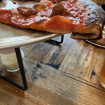 Stouts Pizza - Burned pizza crust...... - Pizza Near Me - New Braunfels, Texas Stouts Pizza - Burned pizza crust...... - Pizza Near Me - New Braunfels, Texas