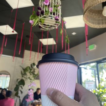 Lele Cake - Coffee & Tea Near Me - Los Gatos, California