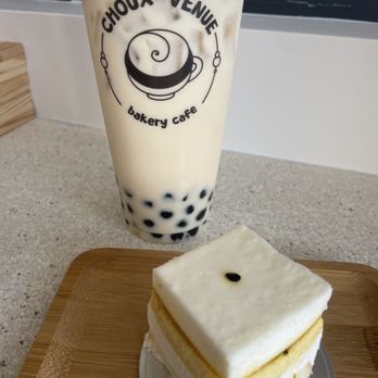 Choux-Venue Bakery Cafe - Jasmine boba milk tea and passion fruit cheesecake - Bubble Tea Near Me - Clearwater, Florida Choux-Venue Bakery Cafe - Jasmine boba milk tea and passion fruit cheesecake - Bubble Tea Near Me - Clearwater, Florida