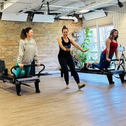 Studio 8 - Pilates Teacher Training