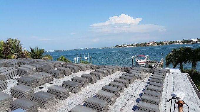 Slide of Duralast Roofing and Solar