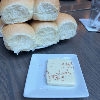 Kona Cafe - Rolls - Sushi Bars Near Me - Lake Buena Vista, Florida Kona Cafe - Rolls - Sushi Bars Near Me - Lake Buena Vista, Florida
