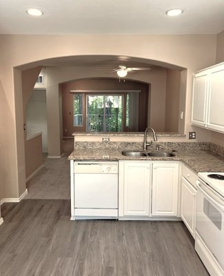 Delavan Contracting Service LLC