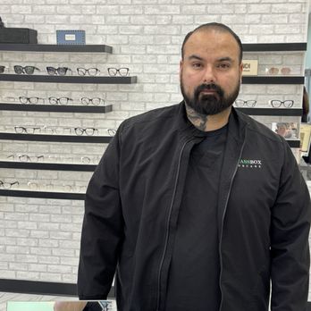 Glassbox Eyecare - Jeremy from GLASSBOX Eye Care - Optometrists Near Me - Las Vegas, Nevada Glassbox Eyecare - Jeremy from GLASSBOX Eye Care - Optometrists Near Me - Las Vegas, Nevada