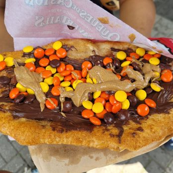 BeaverTails - 2024-07-07. Beaver Tails. Canada's Wonderland. Nutella base, topped with Reeses Pieces, and Peanut butter. - Desserts Near Me - Vaughan, Ontario BeaverTails - 2024-07-07. Beaver Tails. Canada's Wonderland. Nutella base, topped with Reeses Pieces, and Peanut butter. - Desserts Near Me - Vaughan, Ontario
