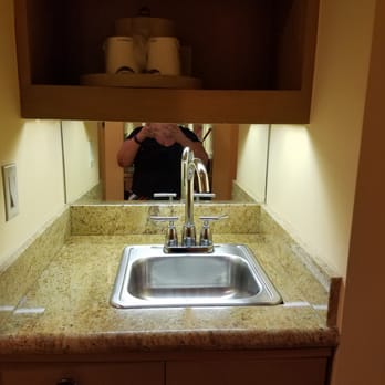 Hampton Inn Key Largo, FL - Hotels Near Me - Key Largo, Florida