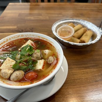 Palm Thai Perris - Tom Yum Large w/ veggies and tofu - Thai Near Me - Perris, California Palm Thai Perris - Tom Yum Large w/ veggies and tofu - Thai Near Me - Perris, California