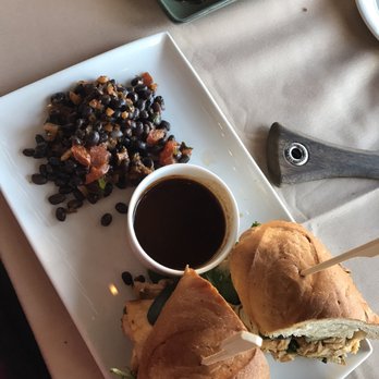Creekside Grille Restaurant - New American Near Me - Temecula, California