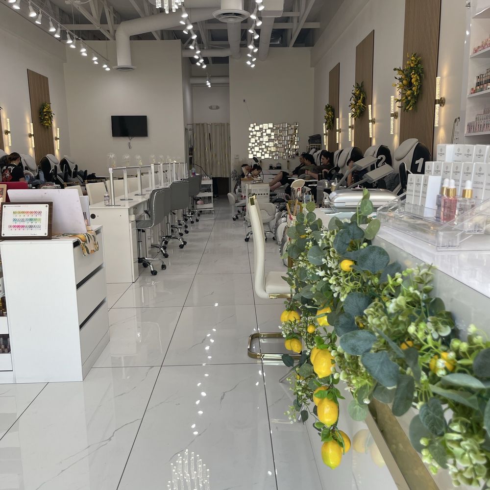 Glamour Nail Bar - Nail Salons Near Me - Bellflower, California