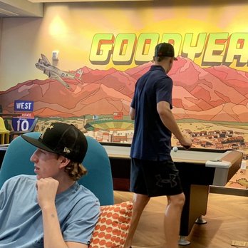 Tru by Hilton Goodyear Phoenix West - Friendly lounge - Hotels Near Me - Goodyear, Arizona