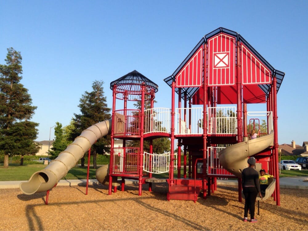 CLYDE BLAND PARK Updated October 2024 13 Photos Blandford Ln