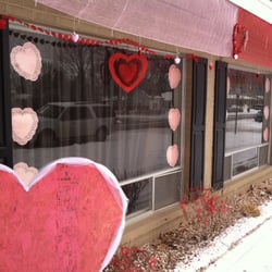 Riverbend Health And Rehabilitation Center - City of Loveland, Valentine Decorating Contest