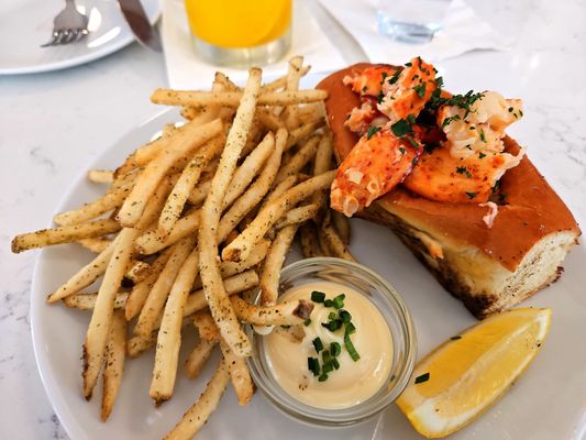 Little Em's Oyster Bar by null Little Em's Oyster Bar by null