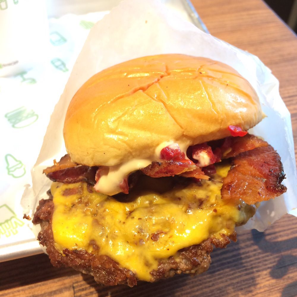 Shake Shack Morningside Heights - SmokeShack - Burgers Near Me - New York, New York Shake Shack Morningside Heights - SmokeShack - Burgers Near Me - New York, New York