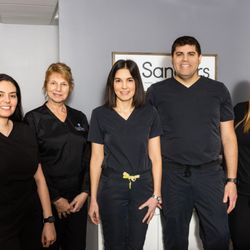 Sanders Family Dental Lombard - Welcome to Sanders Family Dental!Our team is dedicated to providing personalized care, ensuring your comfort and delivering t...