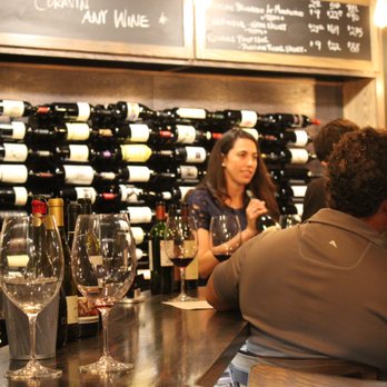 Buon Vino - people at a wine tasting - Beer, Wine & Spirits Near Me - Plano, Texas
