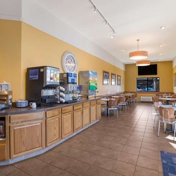 Best Western Plains Motel - BreakfastArea - Hotels Near Me - Wall, South Dakota Best Western Plains Motel - BreakfastArea - Hotels Near Me - Wall, South Dakota