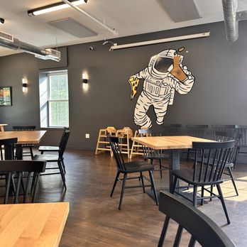 Outer Limits Brewing - Inside - Brewpubs Near Me - Proctorsville, Vermont Outer Limits Brewing - Inside - Brewpubs Near Me - Proctorsville, Vermont