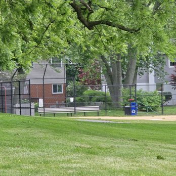 Maplewood Park - Parks Near Me - Deerfield, Illinois