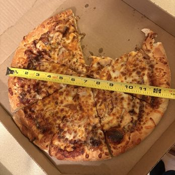 Domino's Pizza - 14" pizzas.... I like dominos. I like my local store but for some reason the pizzas are chincy now. - Pizza Near Me - Renton, Washington Domino's Pizza - 14" pizzas.... I like dominos. I like my local store but for some reason the pizzas are chincy now. - Pizza Near Me - Renton, Washington