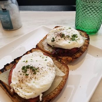 Herb&Olive - Benedict - Greek Near Me - Manhasset, New York