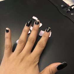 Michelle Nail Salon - 3 nails