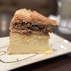 Manny's Diner - Cheesecake baklava!!