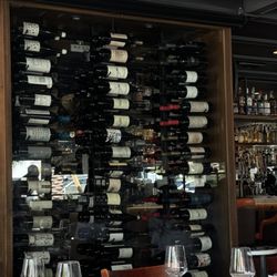 La Cabrera - Cute wine display/cellar