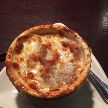 Houlihan's - French Onion soup - Bars Near Me - Secaucus, New Jersey Houlihan's - French Onion soup - Bars Near Me - Secaucus, New Jersey
