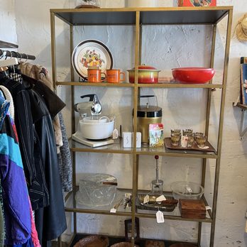 Casa - Antiques Near Me - Long Beach, California