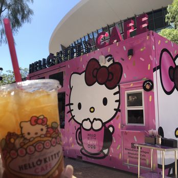 Hello Kitty Cafe - Mango iced tea - Desserts Near Me - Las Vegas, Nevada Hello Kitty Cafe - Mango iced tea - Desserts Near Me - Las Vegas, Nevada