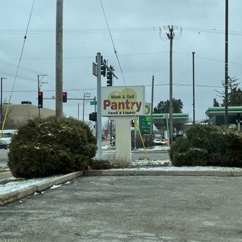 Mom & Dad Pantry - Mom & Dad Pantry - Convenience Stores Near Me - Wheeling, Illinois