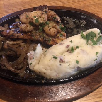 Applebee's Grill + Bar - Bourbon Street Chicken & Shrimp - Sports Bars Near Me - Pekin, Illinois Applebee's Grill + Bar - Bourbon Street Chicken & Shrimp - Sports Bars Near Me - Pekin, Illinois