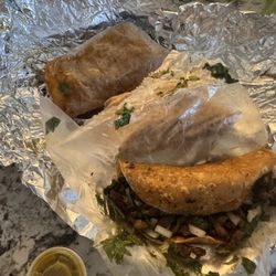 El Paisano's - Steak tacos