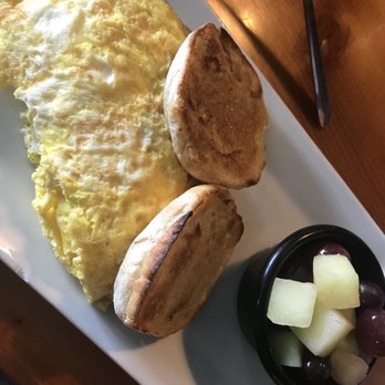 Gold Rush Bistro - The Green Omelette with fresh fruit. It is not the best, but it's also not the worst. - Seafood Near Me - Seward, Alaska Gold Rush Bistro - The Green Omelette with fresh fruit. It is not the best, but it's also not the worst. - Seafood Near Me - Seward, Alaska