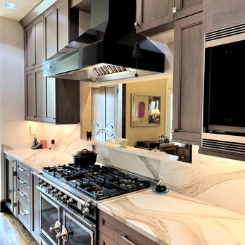 Tolson Appliance Center - LaCornue and Hood by Tolson's and Kitchen Design by Warren Cabinets - Appliances Near Me - Warrenton, Virginia Tolson Appliance Center - LaCornue and Hood by Tolson's and Kitchen Design by Warren Cabinets - Appliances Near Me - Warrenton, Virginia