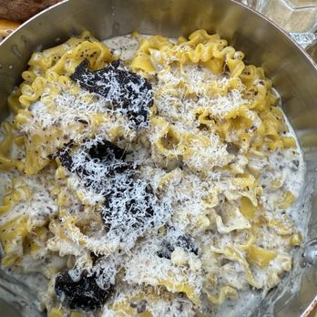 Pink Mamma - Truffle pasta - Steakhouses Near Me - Paris, 75 Pink Mamma - Truffle pasta - Steakhouses Near Me - Paris, 75