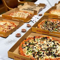 Johnny's Pizza House