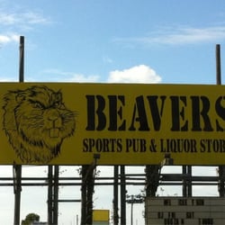 Beavers Sports Pub & Liquor Store