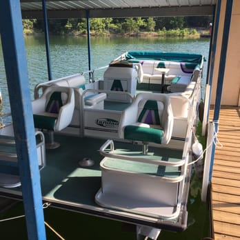 Mill Creek Resort on Table Rock Lake - The rental pontoon boat - Resorts Near Me - Lampe, Missouri Mill Creek Resort on Table Rock Lake - The rental pontoon boat - Resorts Near Me - Lampe, Missouri