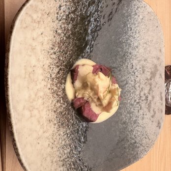 Sushi Horiuchi - Ohmi Waygu Beef Tenderloin, Kegani & Uni Beurre Blanc - Sushi Bars Near Me - Houston, Texas