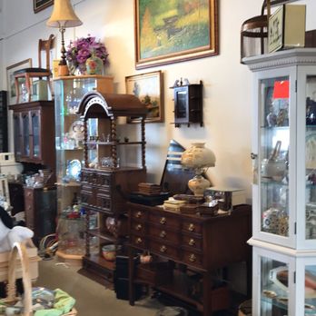 Goldy’s Attic & Estate Liquidation - Framed art, vintage furniture - Antiques Near Me - Stuart, Florida