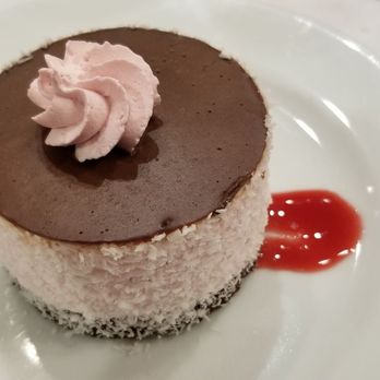 Irvine Marriott - A gluten free kosher dessert. It was beautiful. A great effort to create I'm sure. - Hotels Near Me - Irvine, California