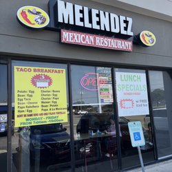 Melendez - Entrance.   Note the door opens weird.  Push both sides