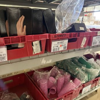 The Nail Superstore - Cosmetics & Beauty Supply Near Me - Carol Stream, Illinois