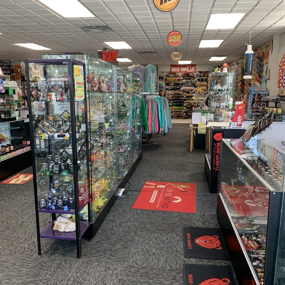 tobacco outlet des moines iowa THE BEST 10 Tobacco Shops in DES MOINES, IA - Updated 2026 - Hours