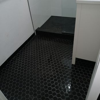805 Flooring Baths & Kitchens - Granada Tile bath remodel - Flooring Near Me - Oxnard, California